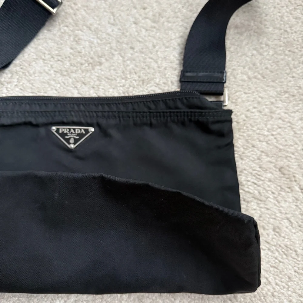 Authentic Prada Nylon Crossbody bag, Black with adjustable shoulder strap - Picture 13 of 14